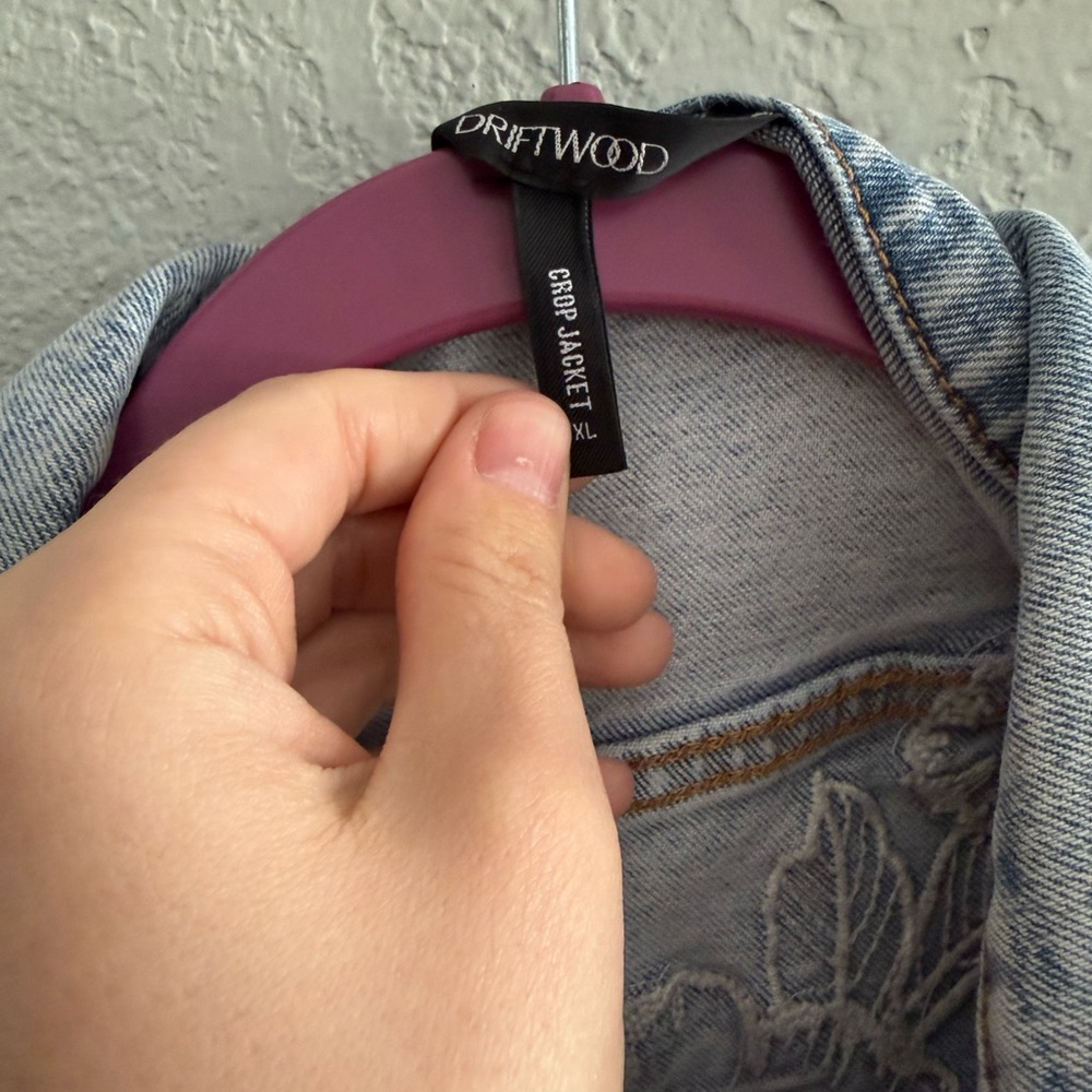Driftwood Floral Embroidered Denim Crop Jacket - Picture 7 of 7